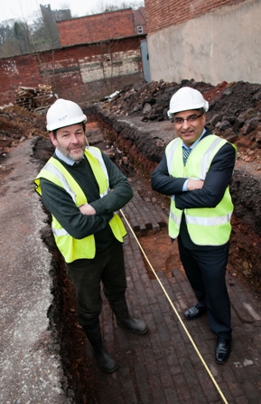 Archaeologist Dr George Nash from consultants SLR and Councillor Khurshid Ahmed, cabinet member for transportation, at the dig